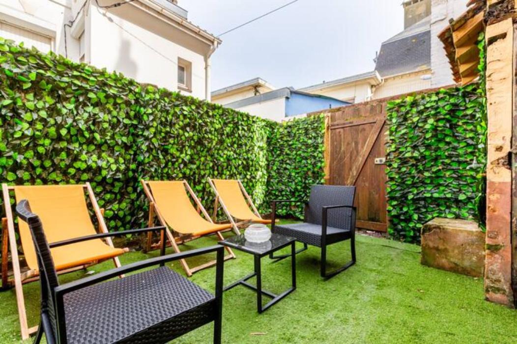 ++++ Renove 200 M Et 300 M De La Rue Pietonne ++++ Berck
