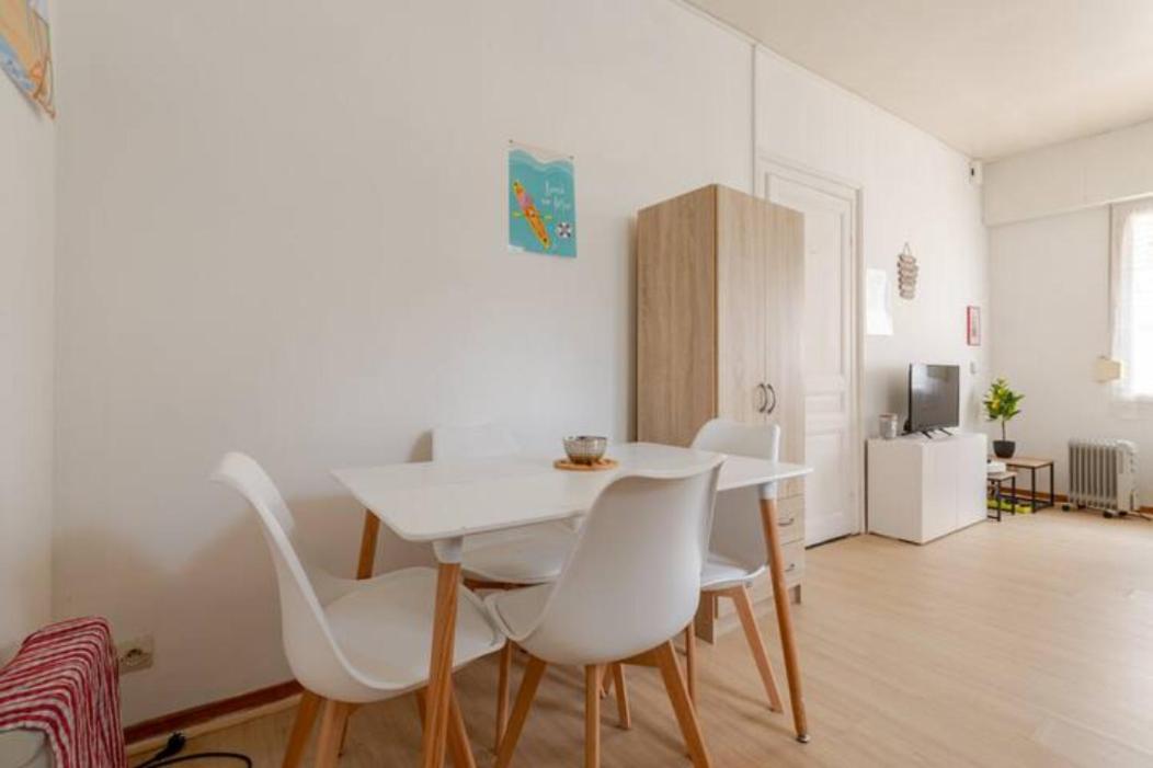 Apartment ++++ Renove 200 M Et 300 M De La Rue Pietonne ++++